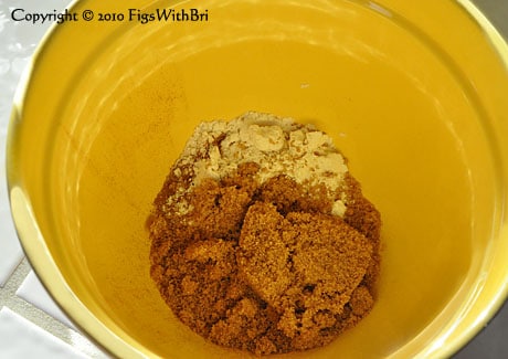 brown sugar, flour, ground cinnamon streusel ingredients